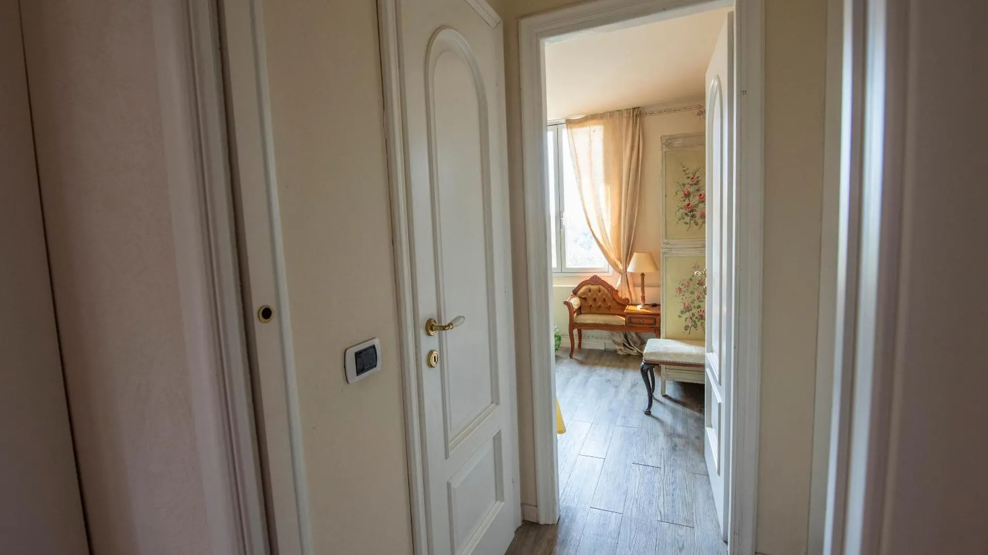 201B - Appartamento In Villa, Relax Nel Verde Di Lavagna, Giardino E Piscina Condivisa 0*, Lavagna