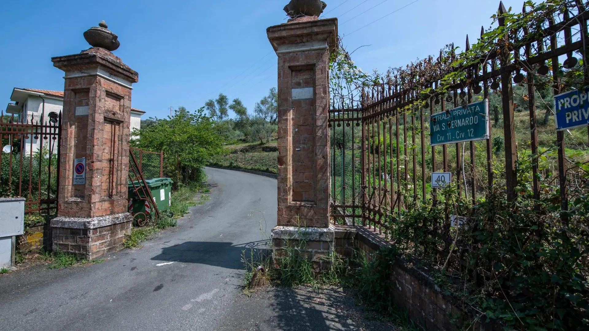 201B - Appartamento In Villa, Relax Nel Verde Di Lavagna, Giardino E Piscina Condivisa 0*, Lavagna